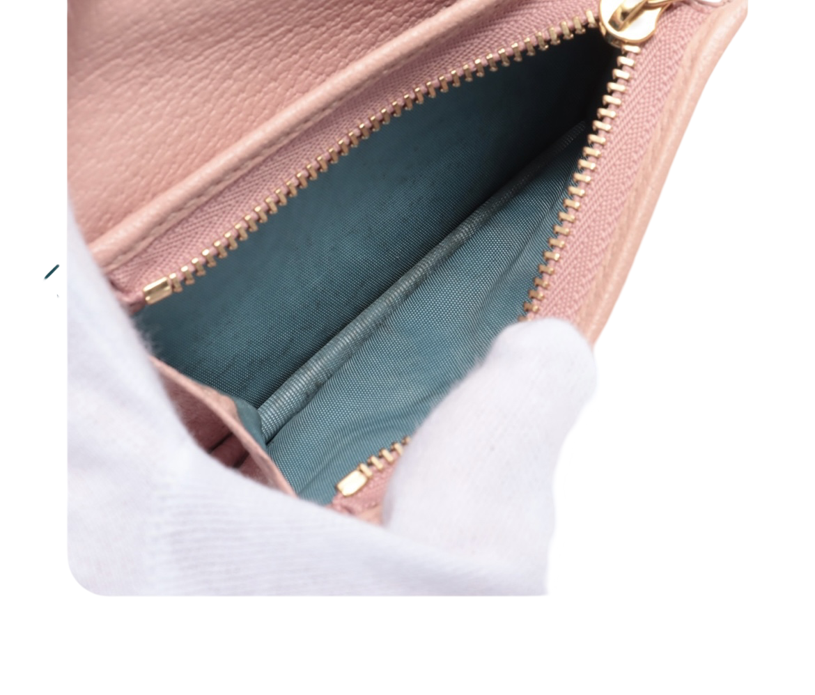 Gucci Limited Edition Denim /Embroidered Flower Wallet